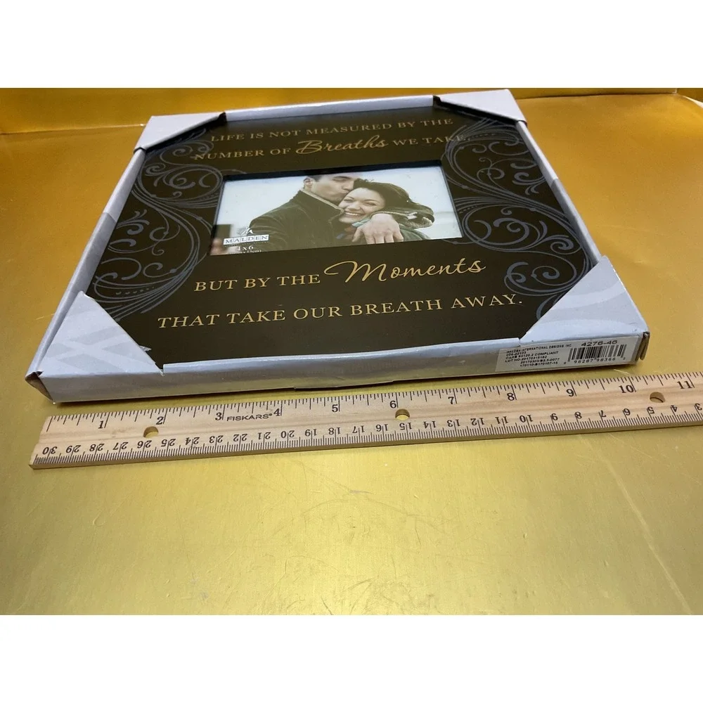 Malden Designs 4x6 Life Moments Quote Photo Frame Black Gold 4276-46